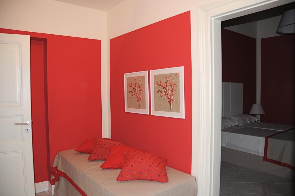 Albachiara Suite Rooms - City Center Trapani Habitación foto